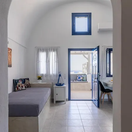 Panoramic Paradise Argyro's Io House With Jacuzzi