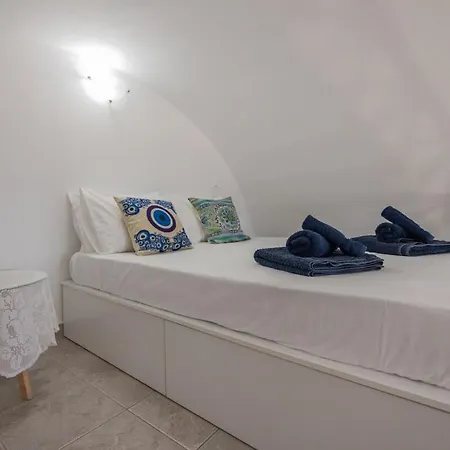 Panoramic Paradise Argyro's Io House With Jacuzzi